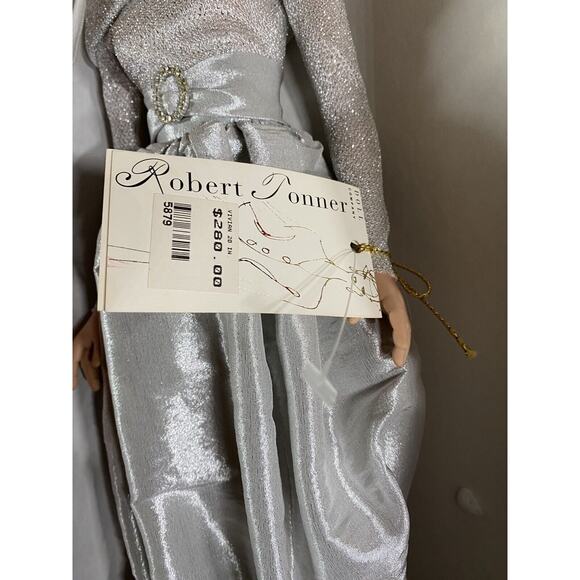Robert Tonner 1994 Vivian #170/1750 Fashion 19" Doll W/Box and Certificate Mint - Picture 10 of 14
